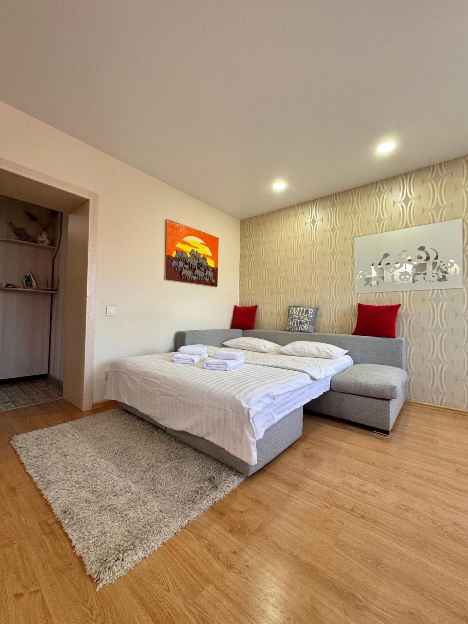 Apartpoltava Затишна 1-Кімнатна Студія,Новобудова В Самому Центрі Міста, Банківський Чек Poltava Exterior foto